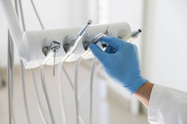 Professional Tooth Extraction technician working in Mangum, OK